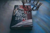 corte di rose e spine